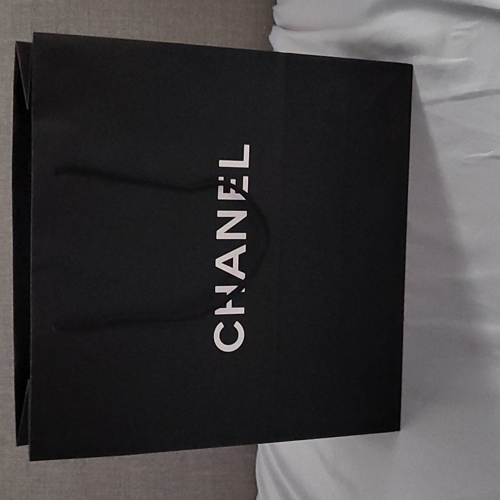 Chanel gift bag